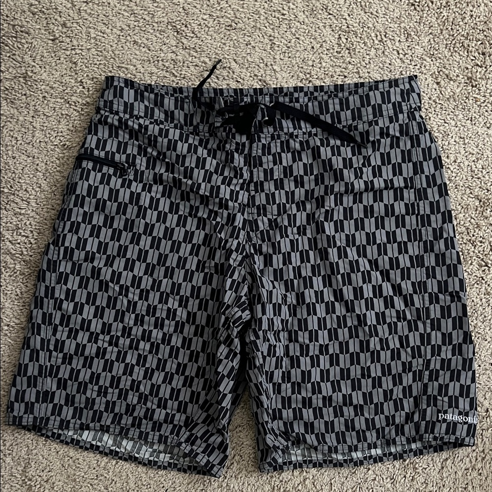 Patagonia Men's Geometric Black and Gray Swim Shorts